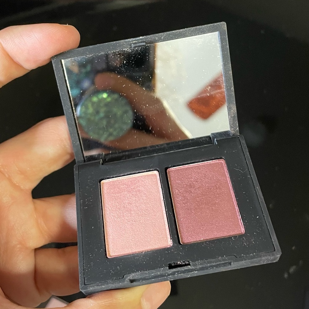 Makeup bundle - Picture 10 of 10